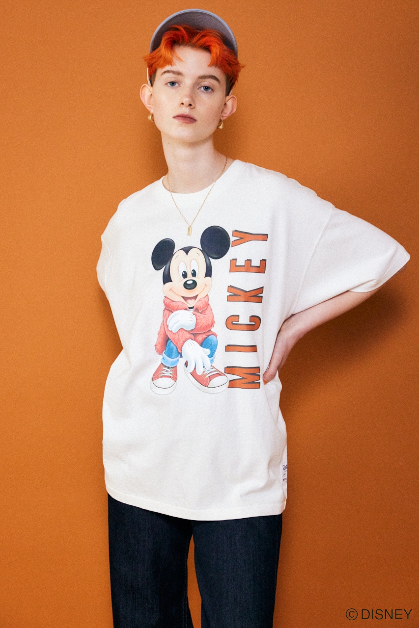 Disney SERIES CREATED by MOUSSY | MD SQUATTING TSJ (Tシャツ