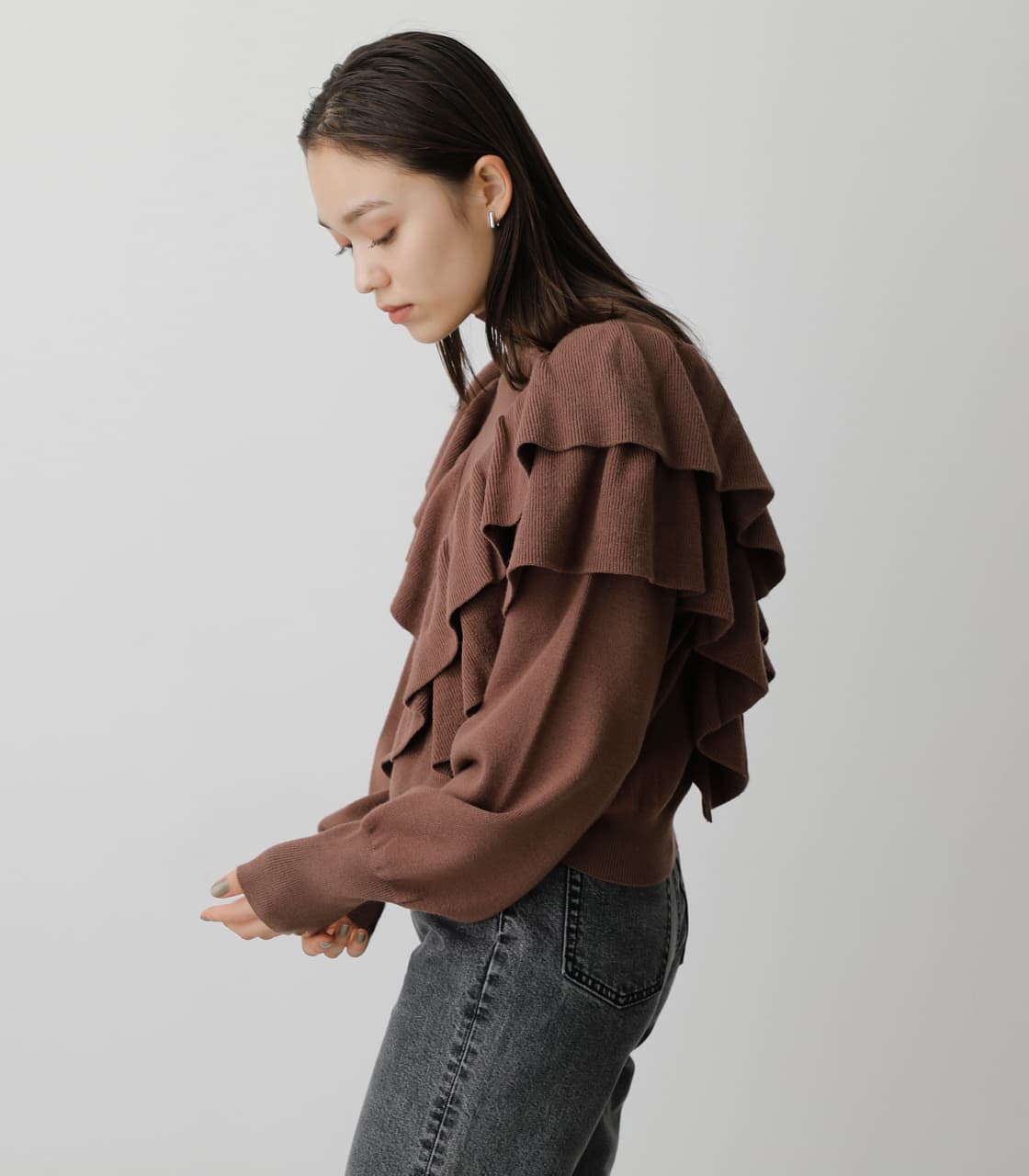 BIG FRILL KNIT TOPS