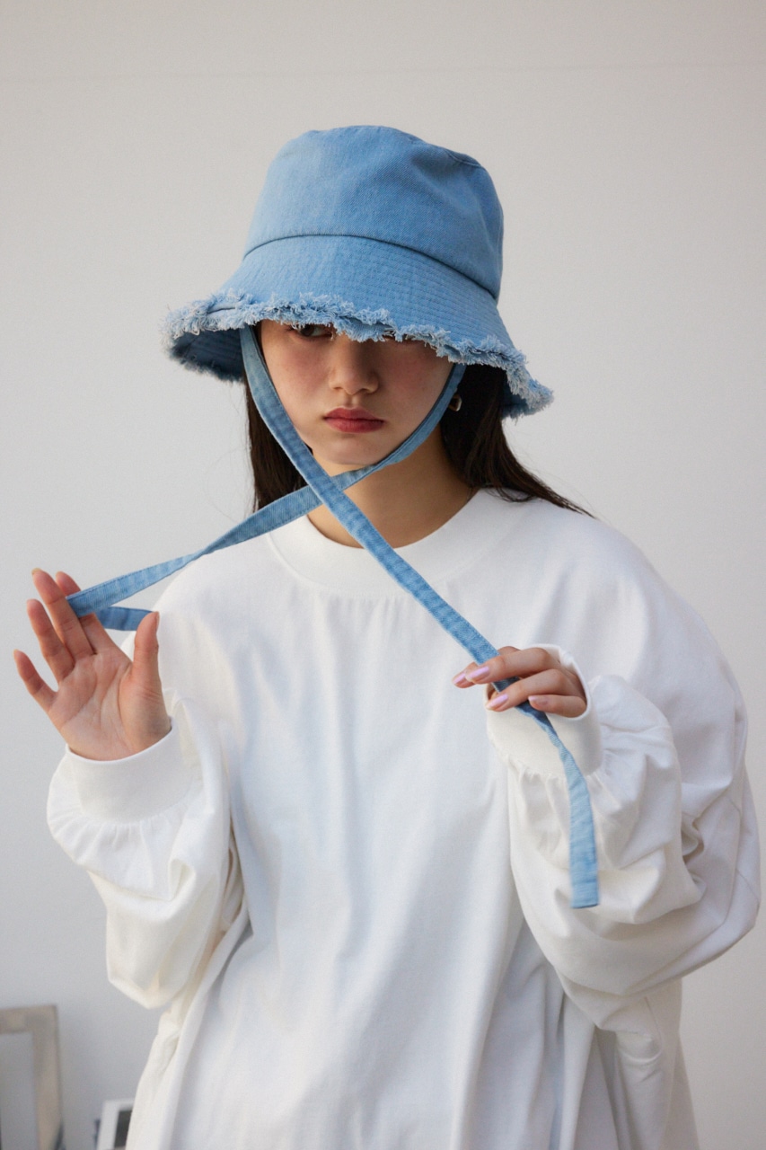 AZUL BY MOUSSY | ストラップ付きフリンジデニムバケットハット (帽子