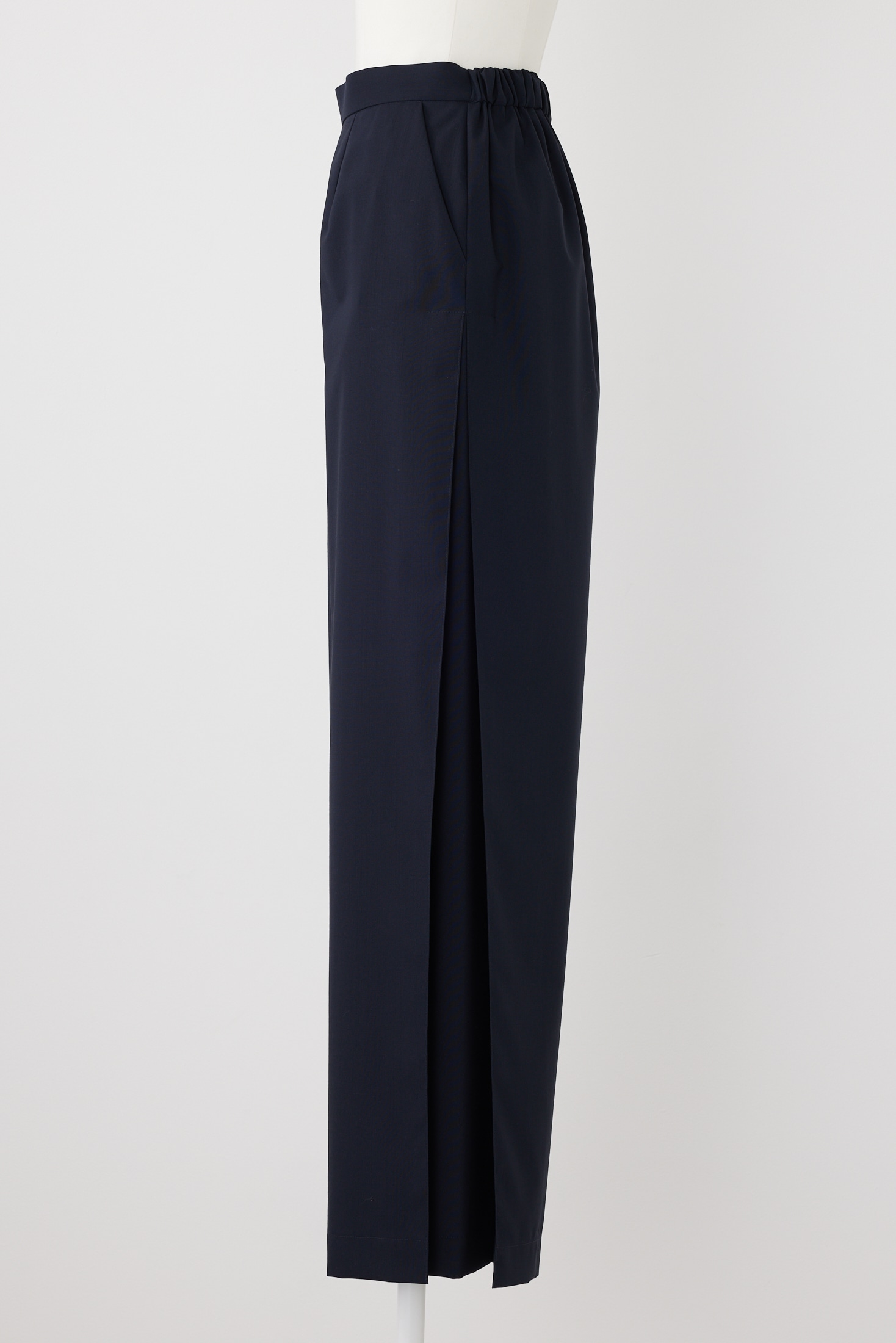 SIDE-TUCK WIDE-PANTS