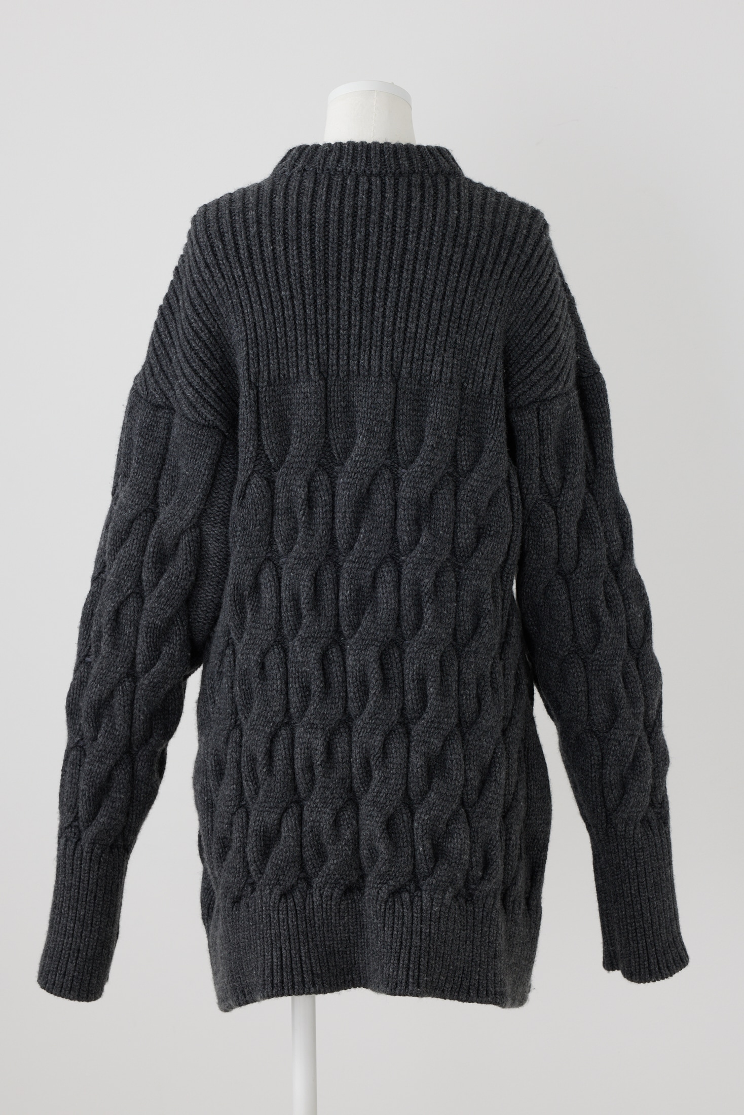 CABLE VASE PULLOVER