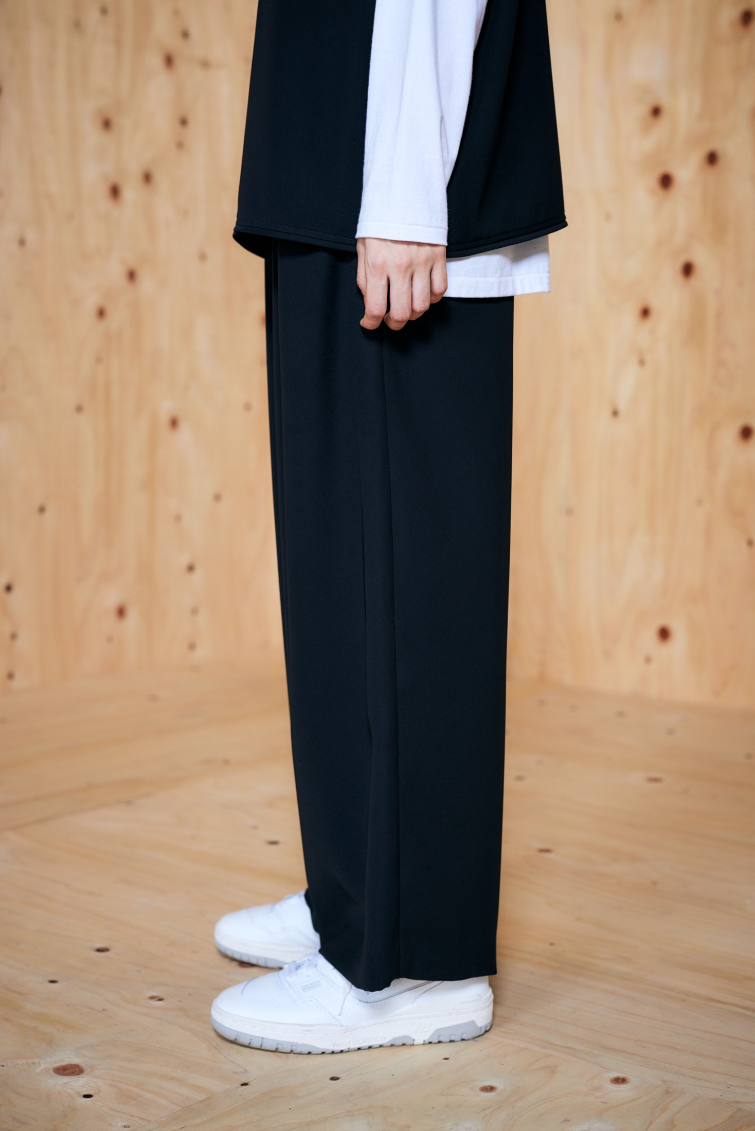 RELAX ELASTIC WIDE-TROUSERS