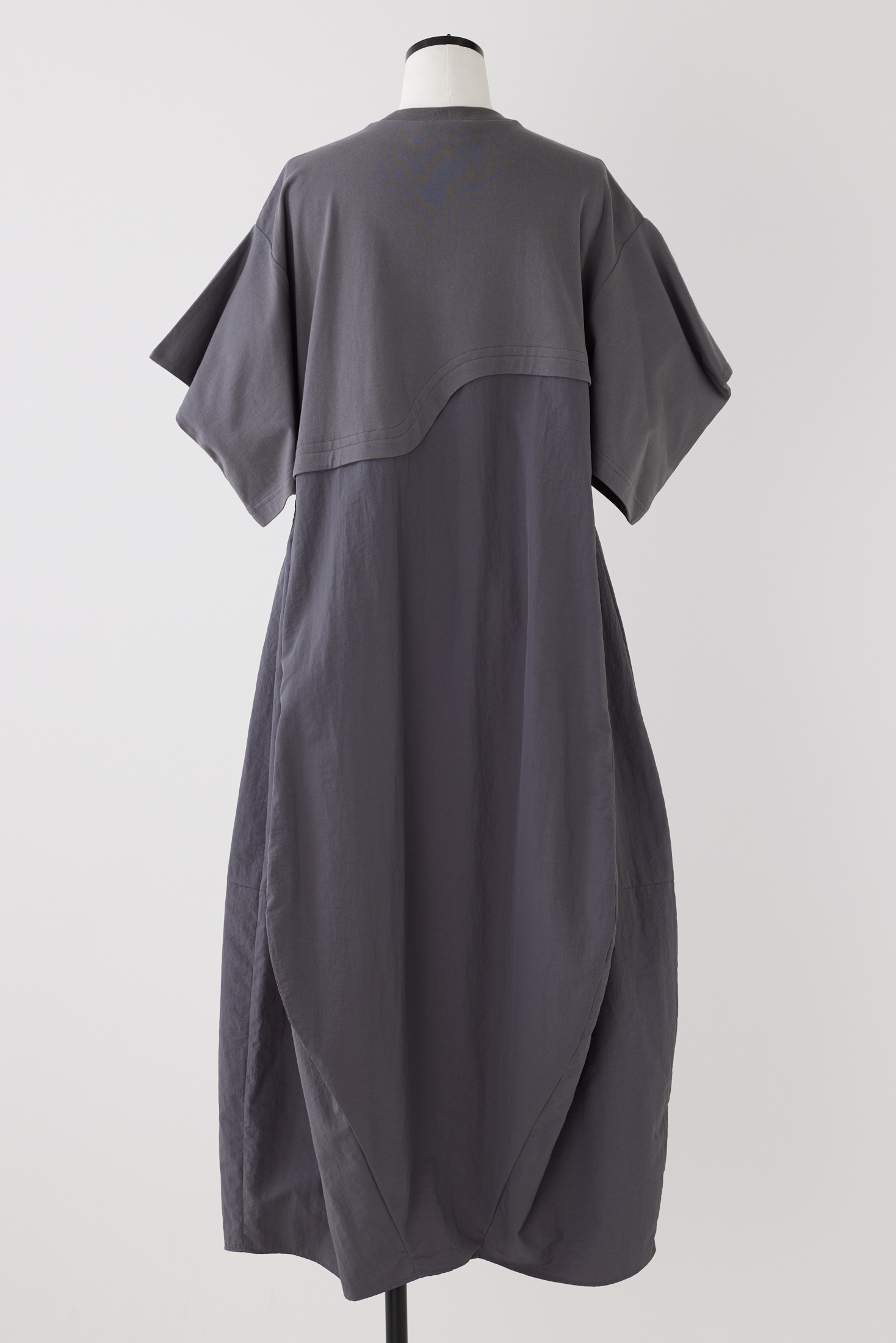 layered-like square-sleeves dress