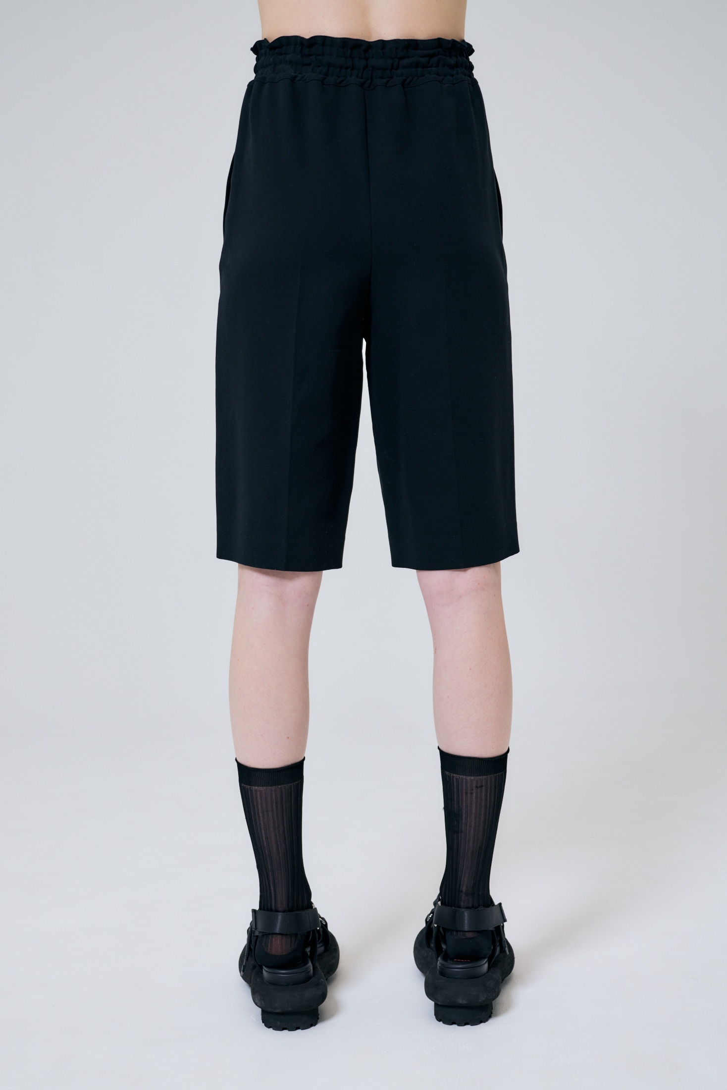 CENTER-PRESS SHORT-PANTS｜36｜WHT｜TROUSERS｜|ENFÖLD OFFICIAL