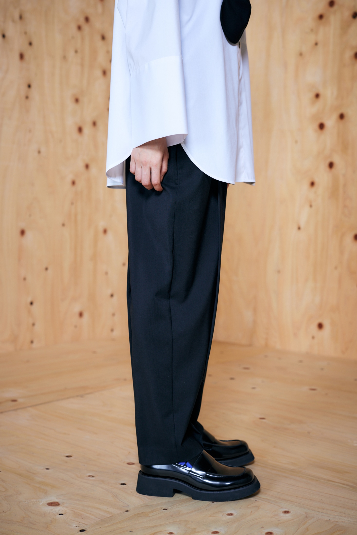 WIDE-COCOON TROUSERS