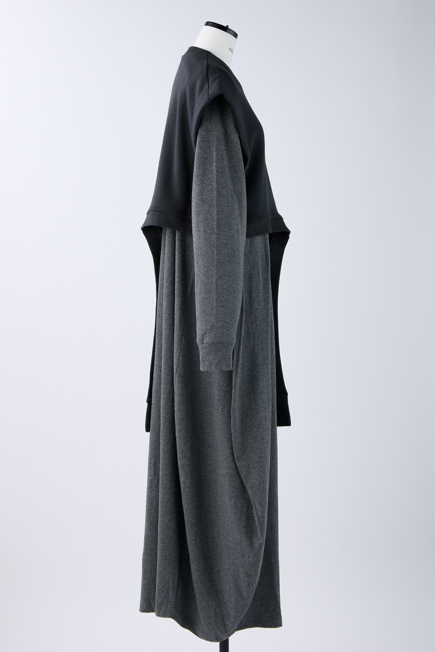 エンフォルドの出品一覧はこちらM 新品 nagonstans vest layered dress D/NVY