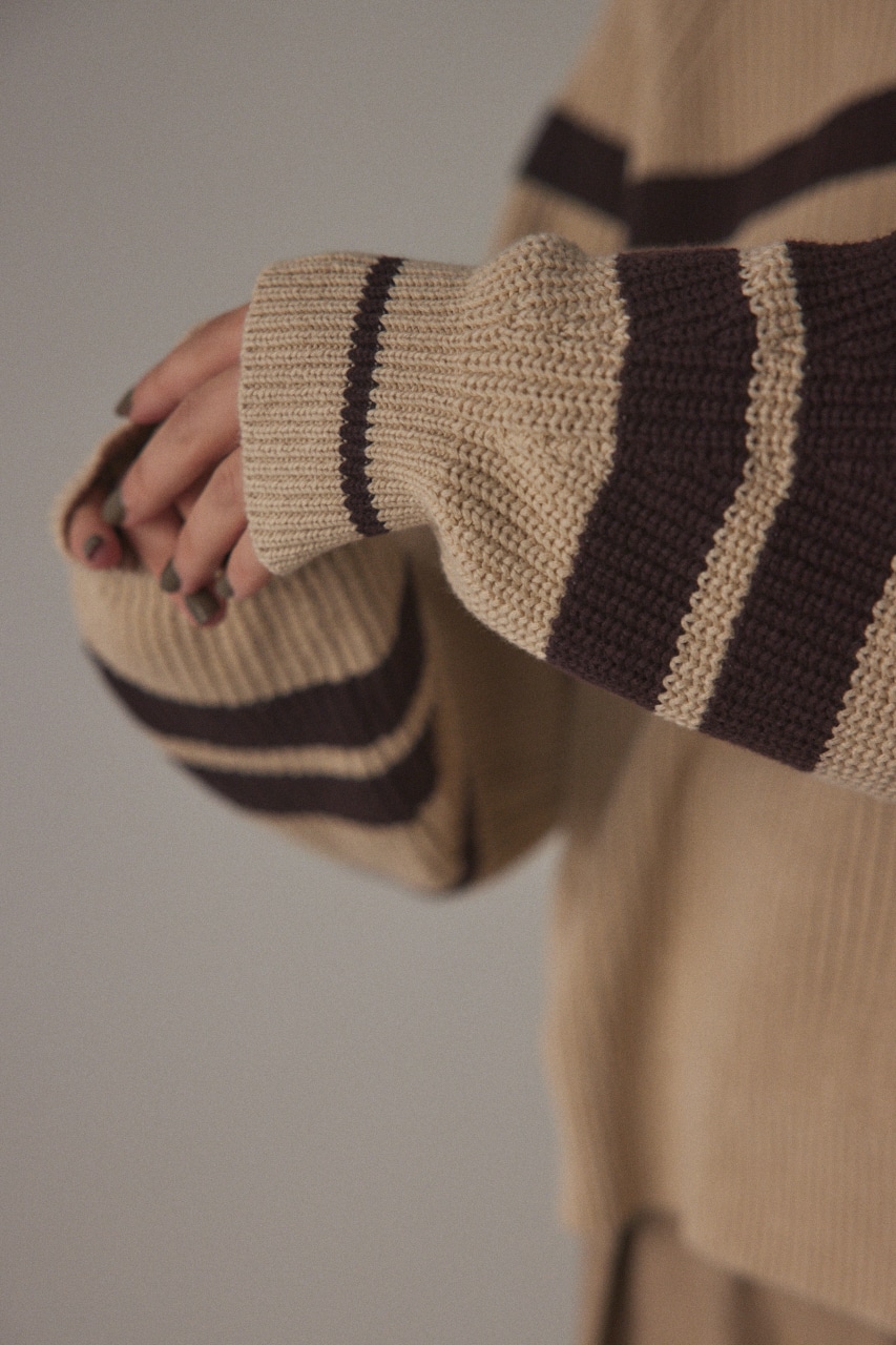 line pullover knit tops