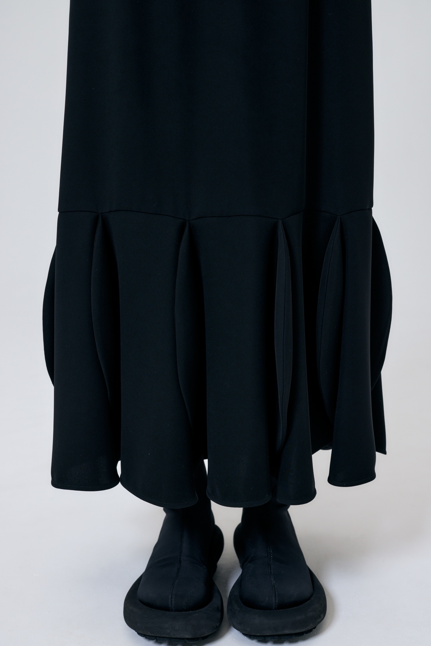 O ELASTIC SKIRT｜36｜BLK｜SKIRT｜|ENFÖLD OFFICIAL ONLINE STORE