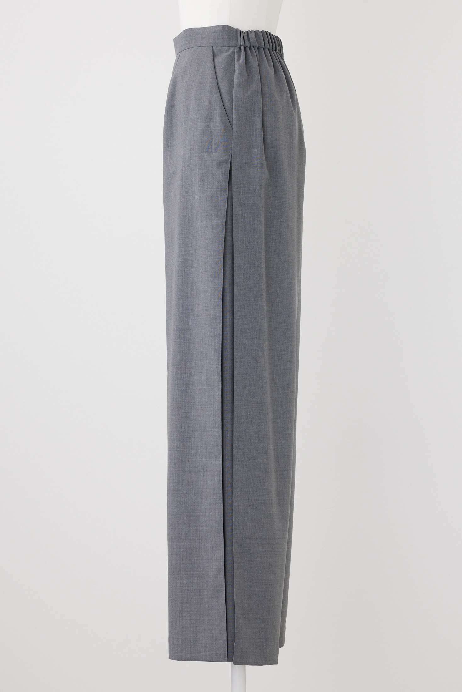 SIDE-TUCK WIDE-PANTS