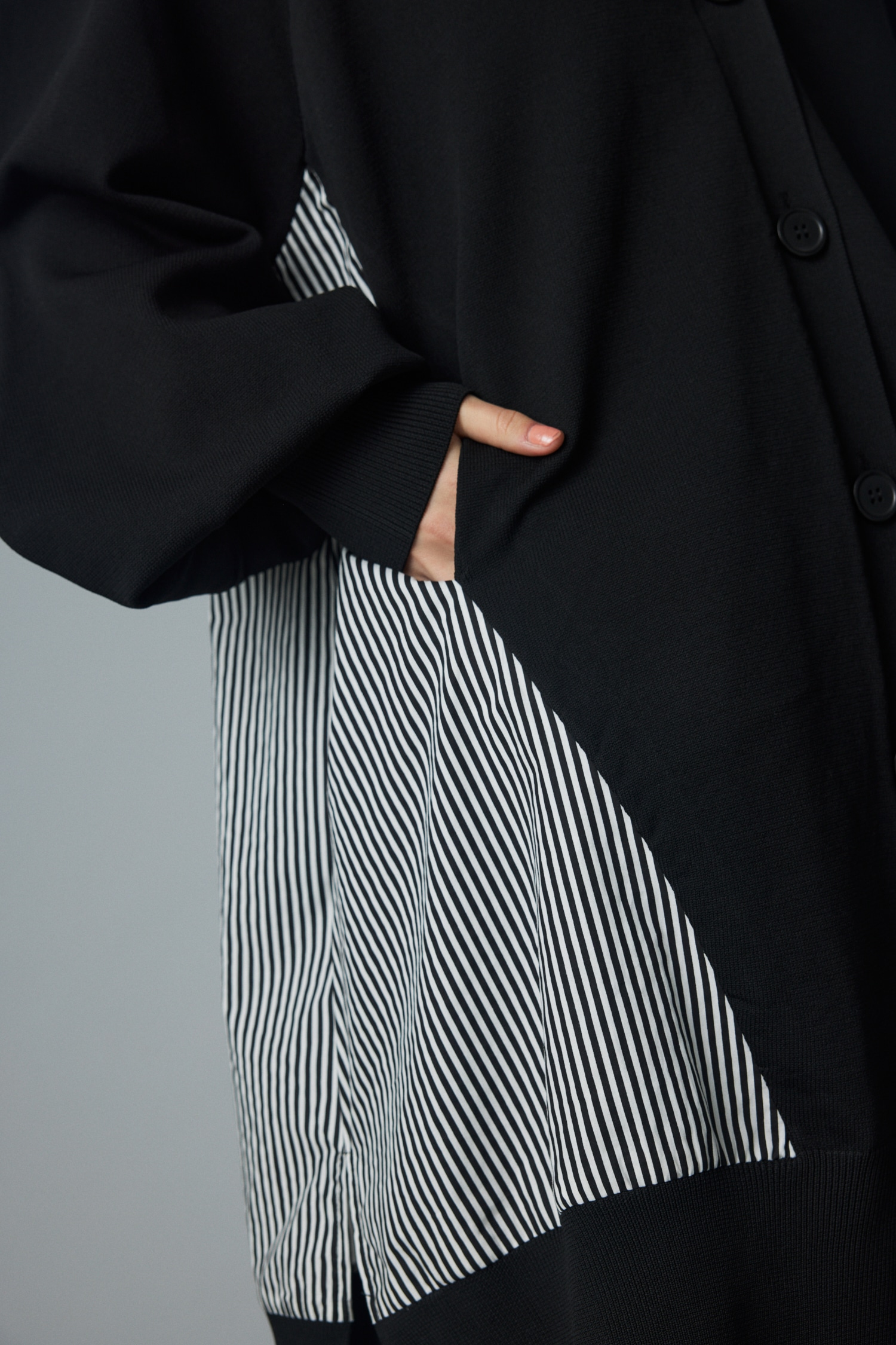 HeRIN.CYE | Wave sleeve long cardigan (ニット ) |SHEL'TTER WEBSTORE