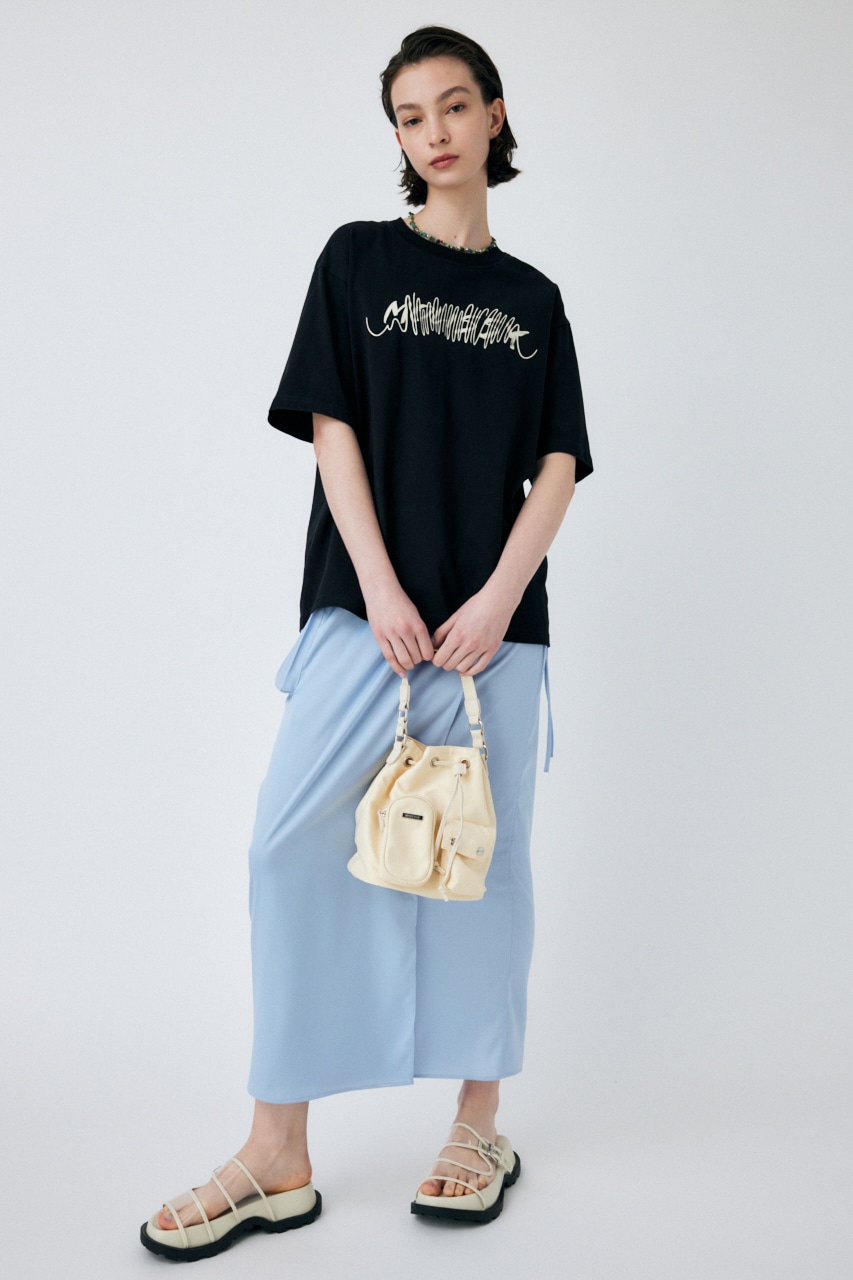 MOUSSY | PU MOUSSY LOGO AND FLOWER Tシャツ (Tシャツ・カットソー