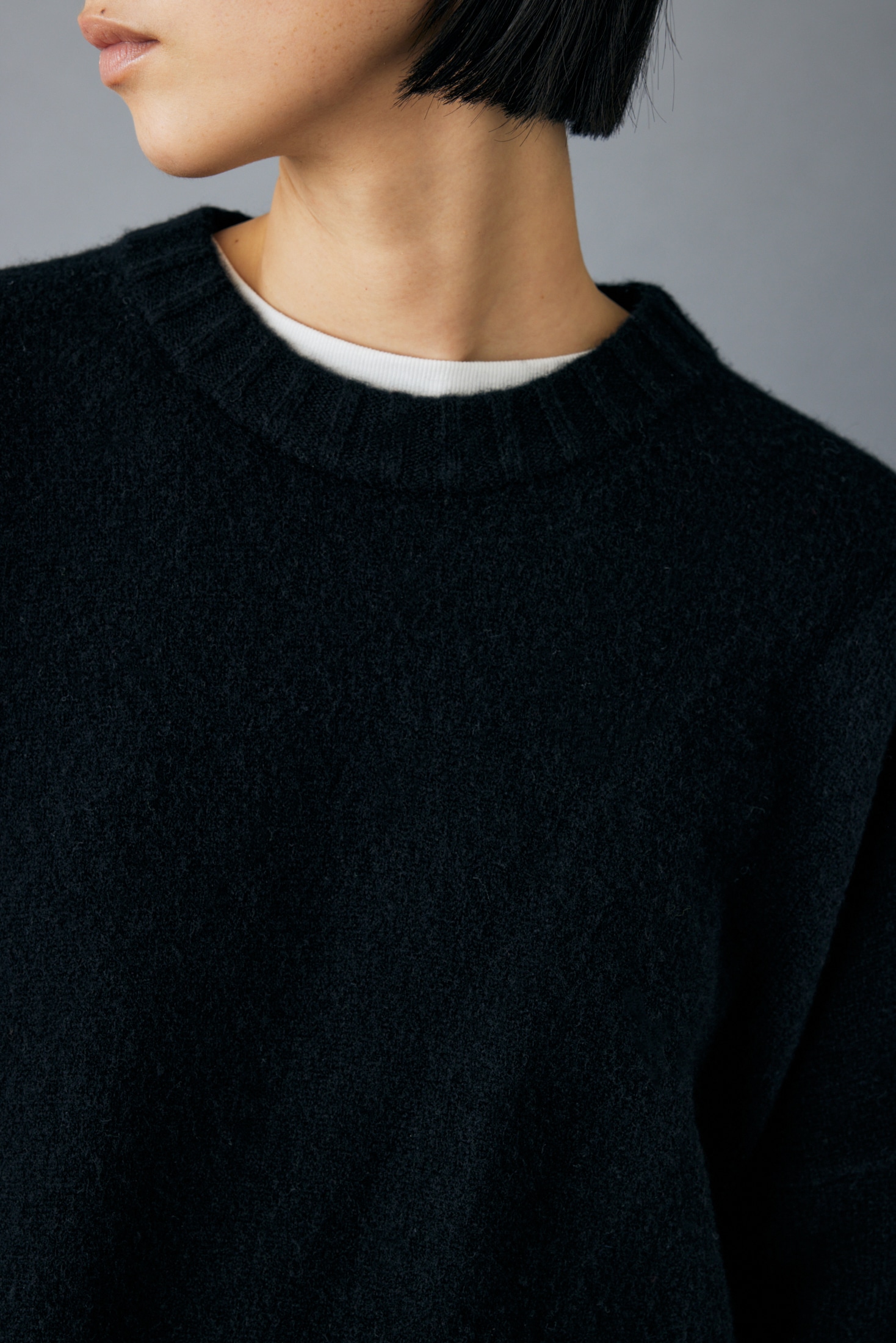 box crew-neck pullover