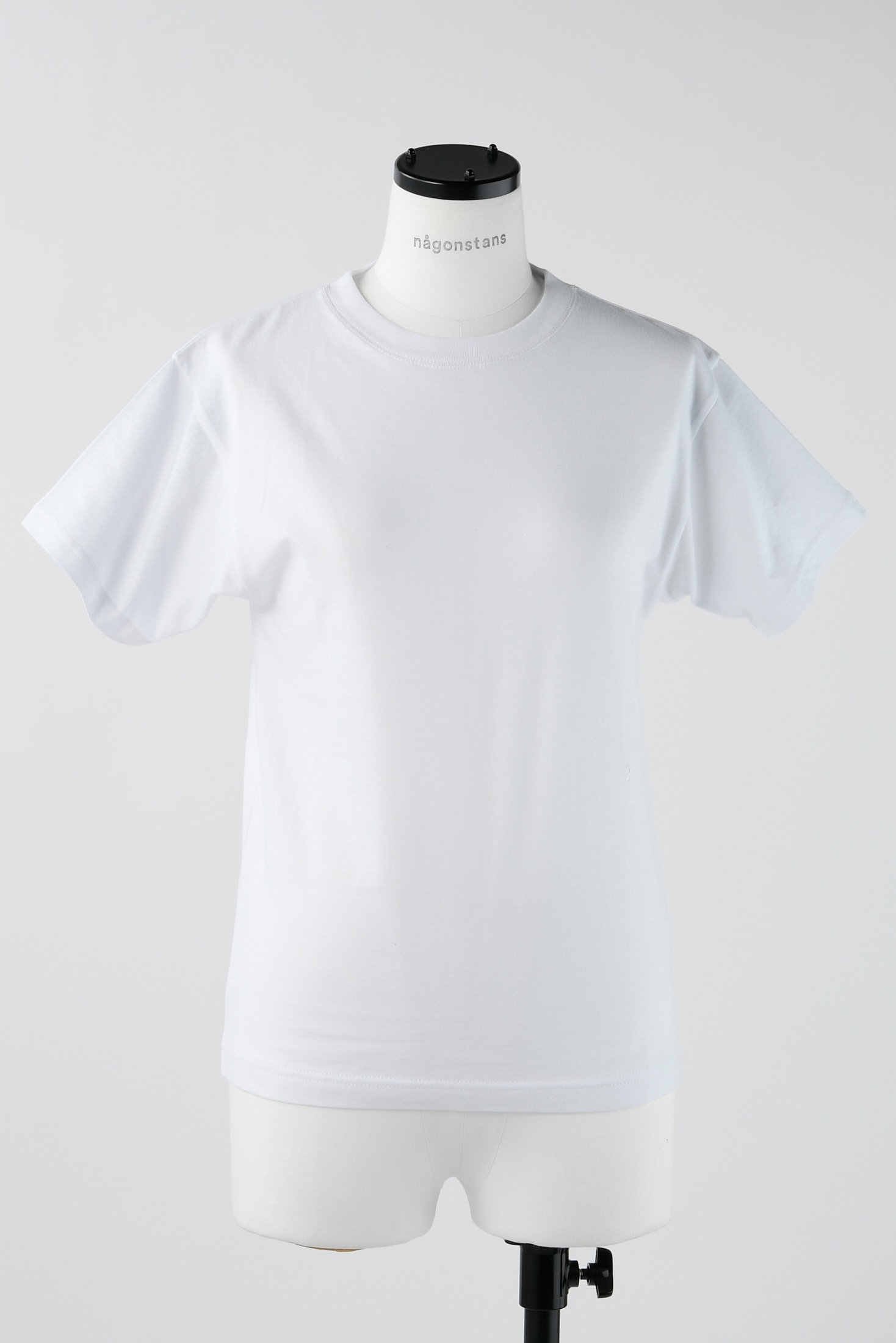 daily t-shirt｜M｜WHT｜cut and sewn｜någonstans official online