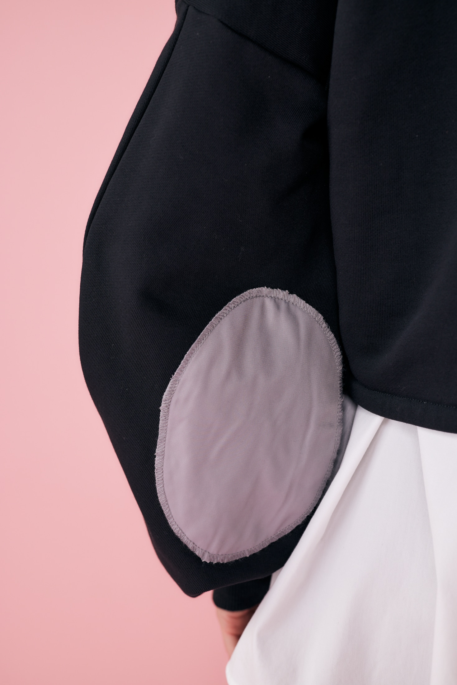 ブラックサイズnagonstans asymmetry hole pullover - カットソー(長袖/七分)