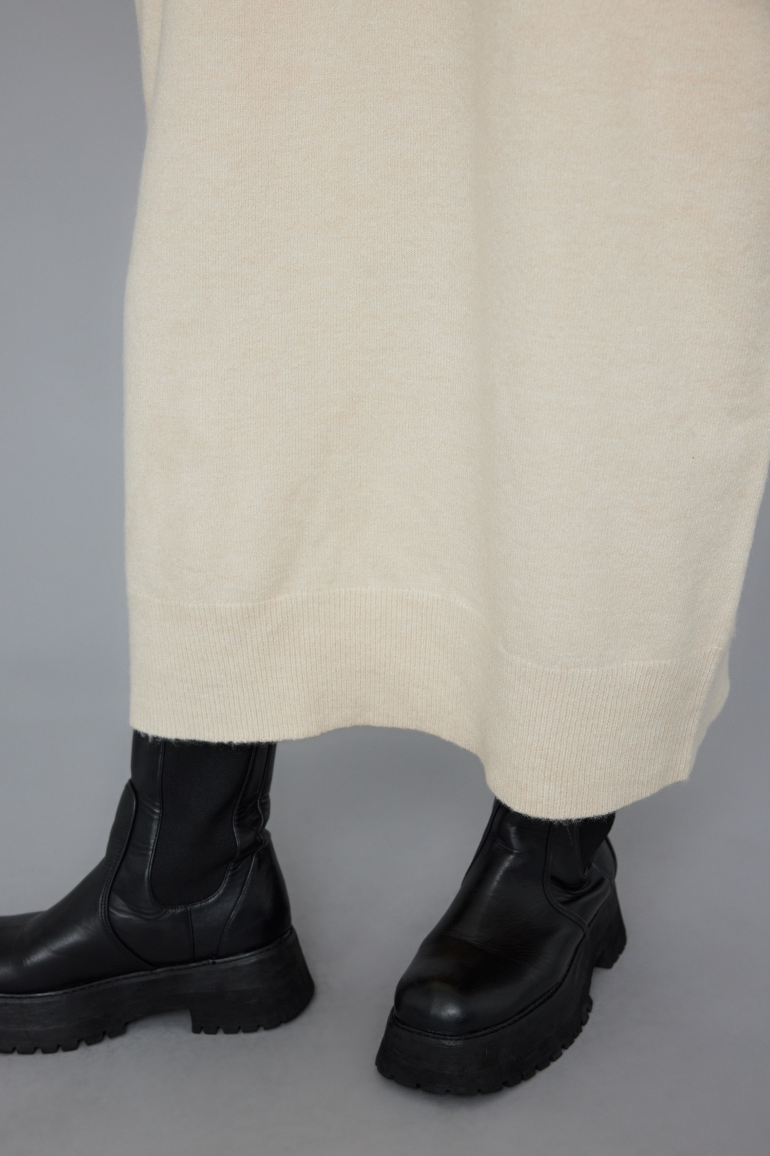HeRIN.CYE | Ruffle knit dress (ワンピース(ロング） ) |SHEL'TTER 