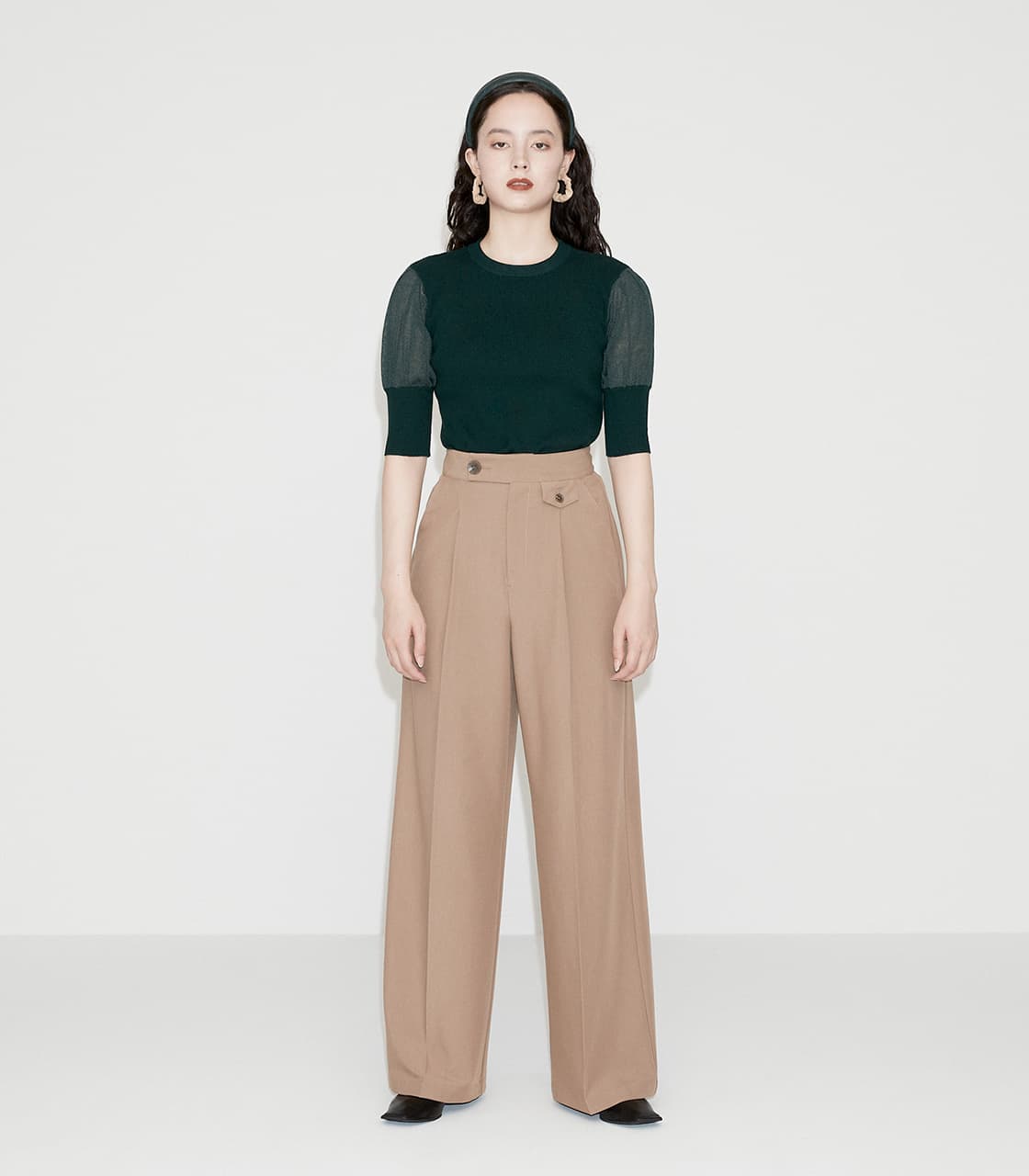 TUCK WIDE STRAIGHT PANTS