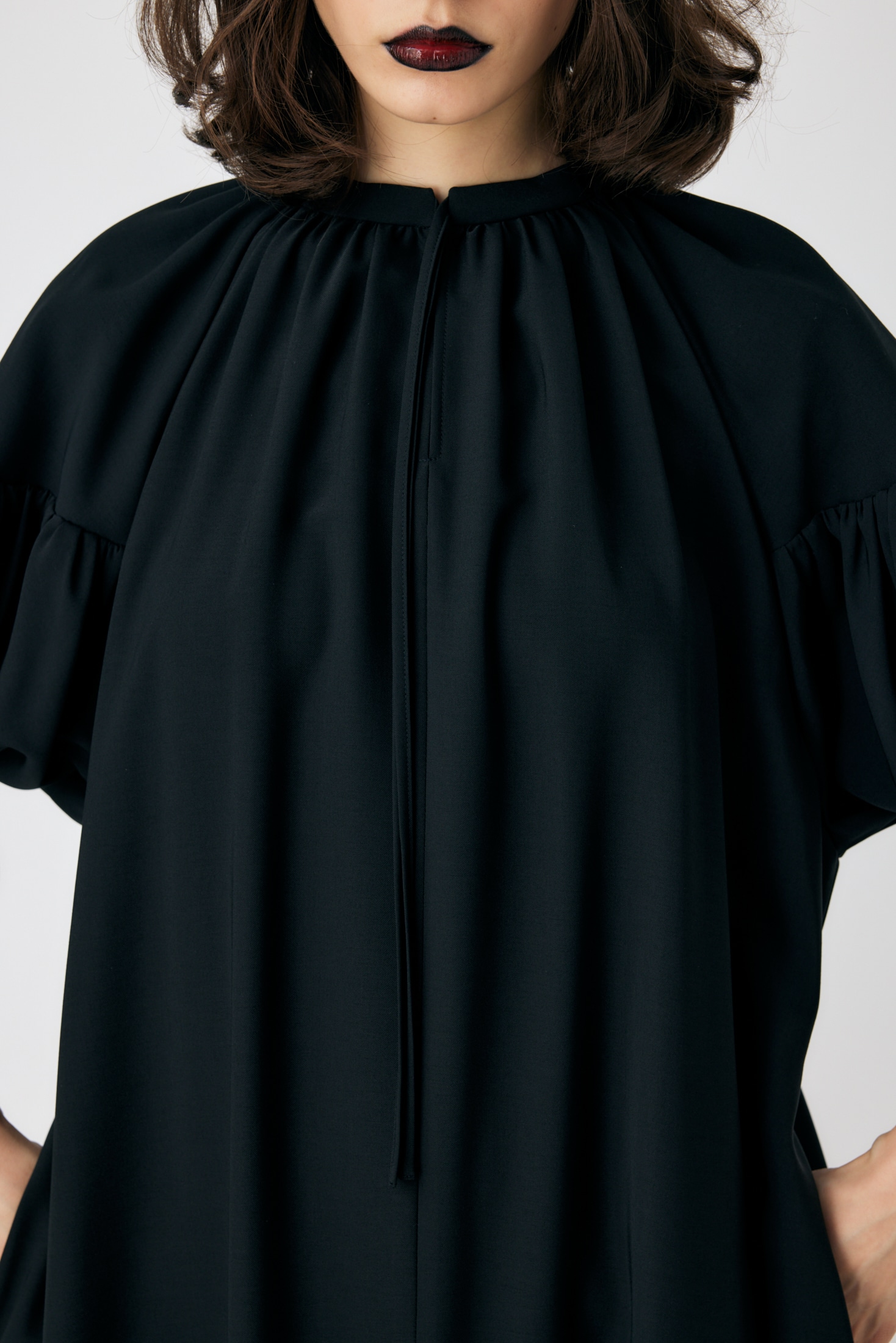 ポスターフレーム 新品タグ付き ENFOLD DESIGN-CUFF DRESS | hostland