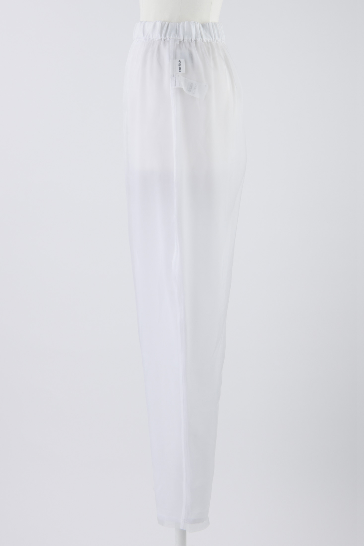 CLEAR ORGANDY FORMED EGG PANTS