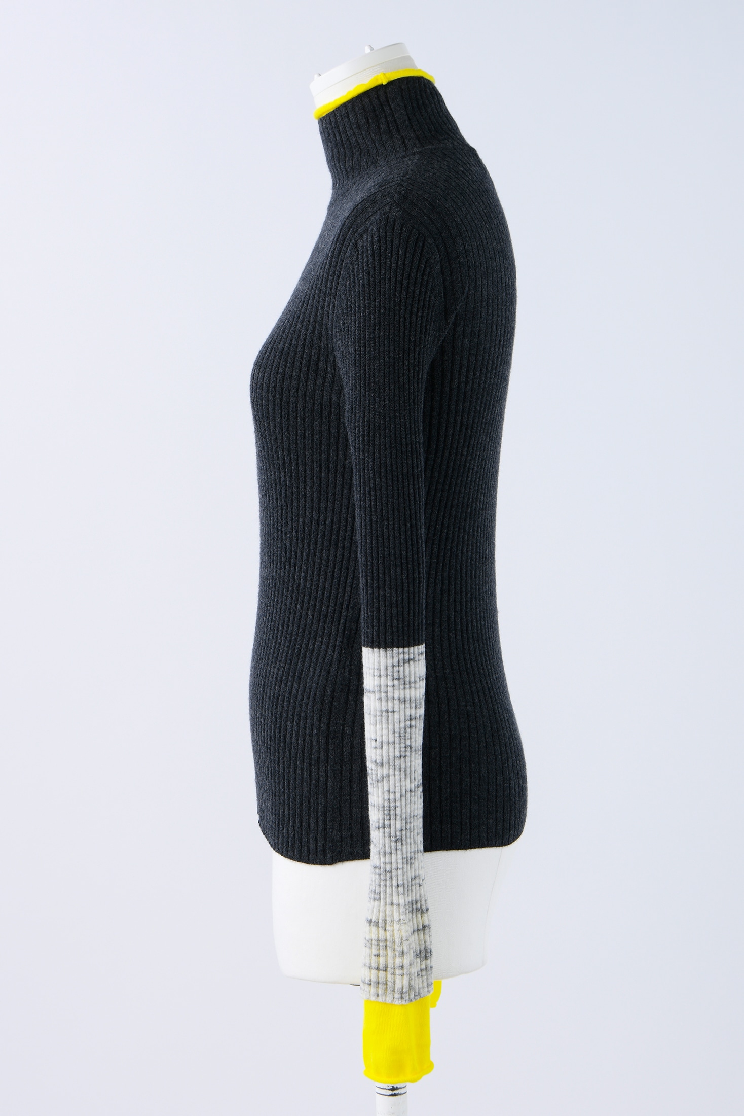 HIGH-NECK RIB BI-COLOR PULLOVER