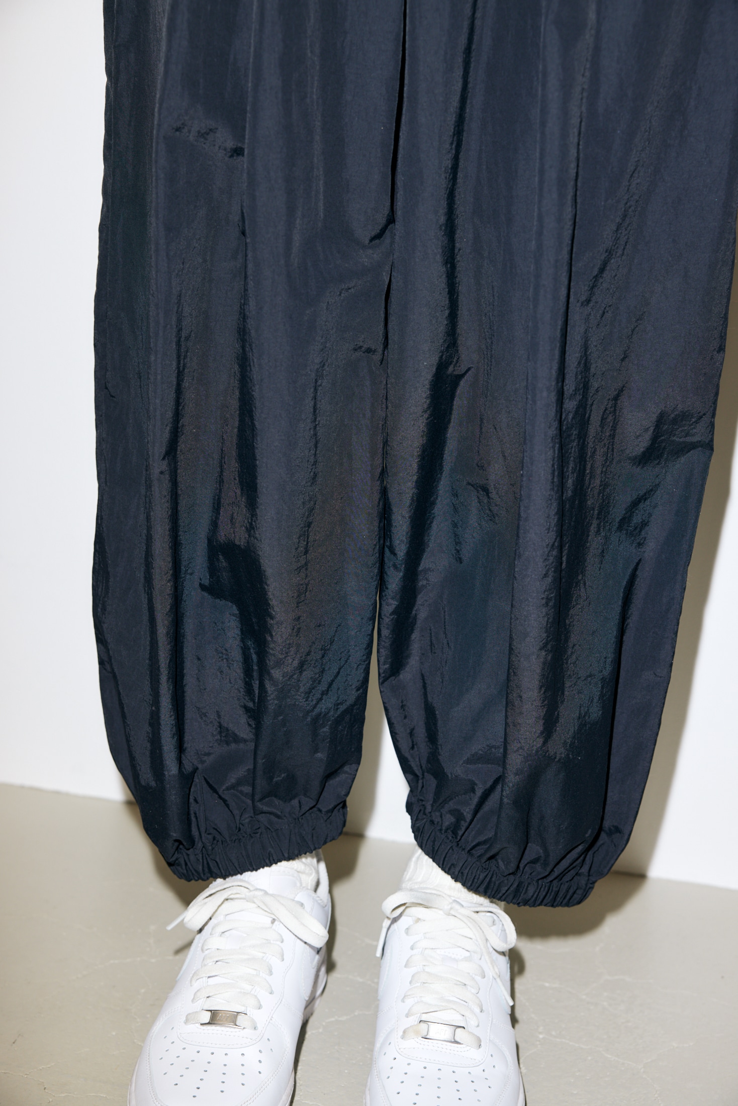 cropped balloon pants