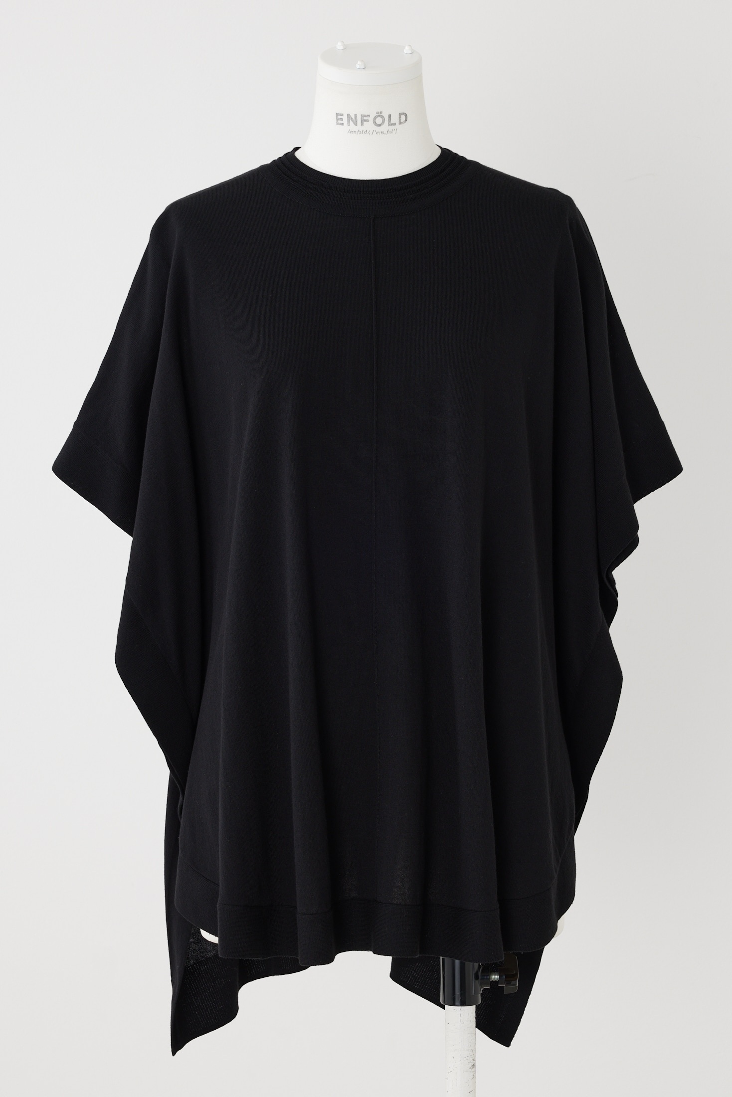 ROUND-HEM PULLOVER