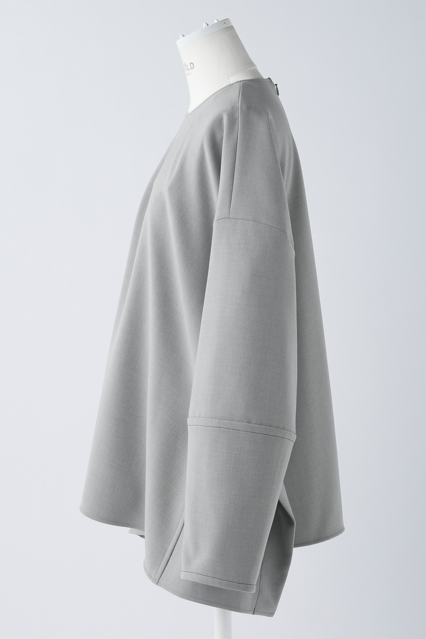 CENTER DRAPE PULLOVER