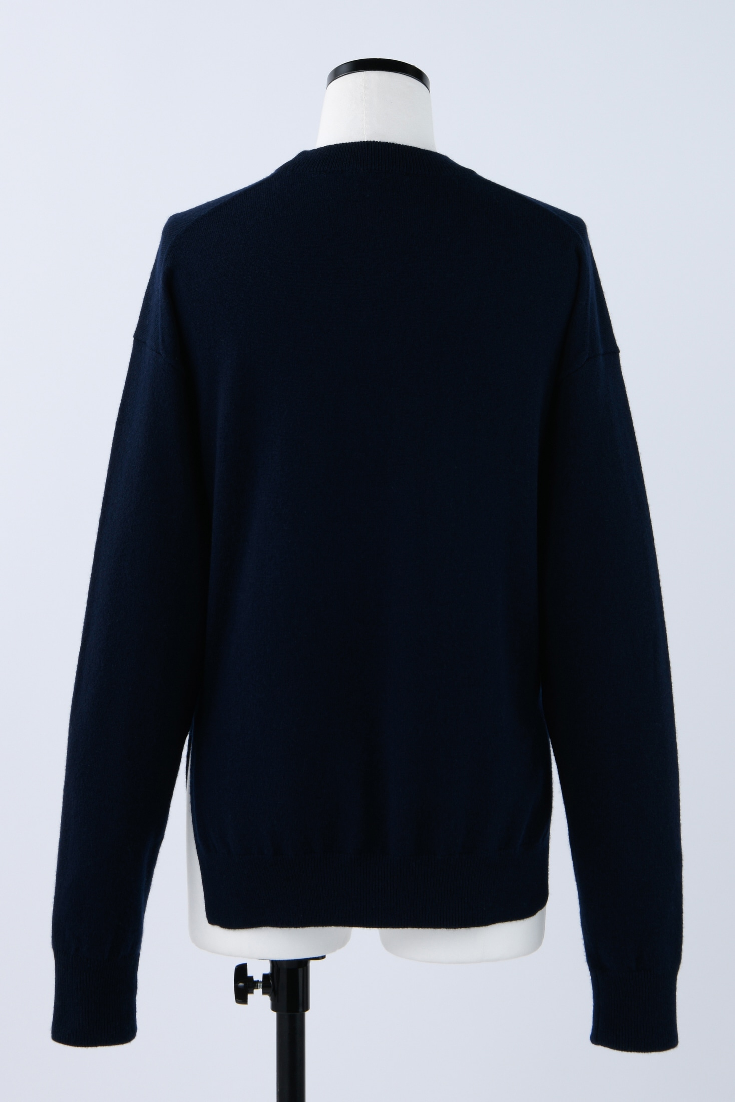 stand-collar pullover