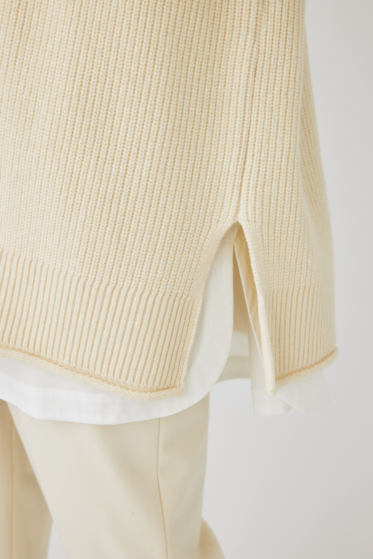 box v-neck cardigan｜M｜WHT｜knit wear｜någonstans official online