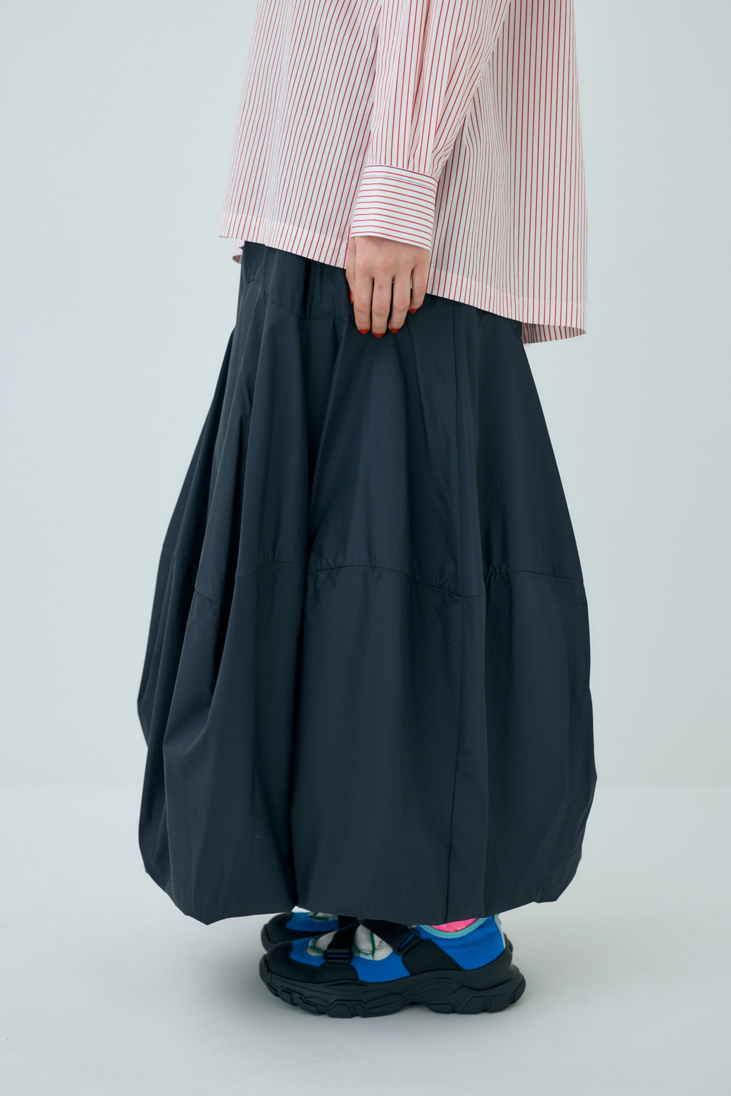 super lightweight solid hem skirt