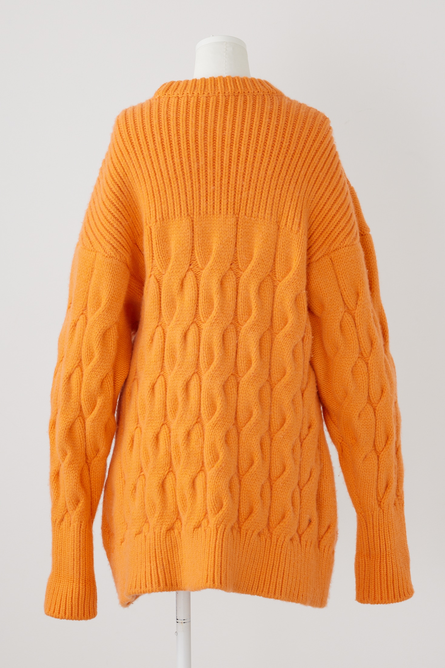CABLE VASE PULLOVER