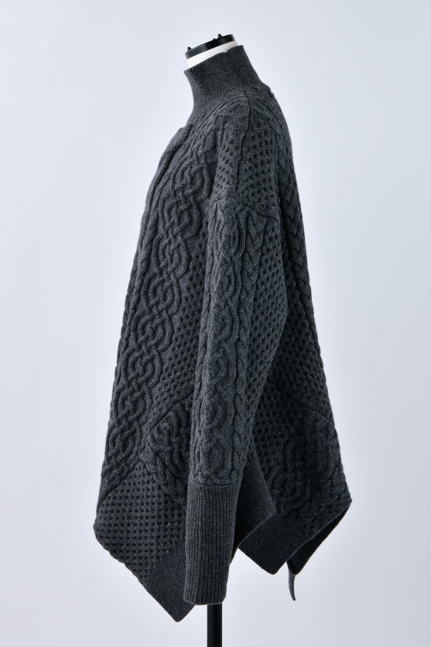 cable asymmetry knit pullover