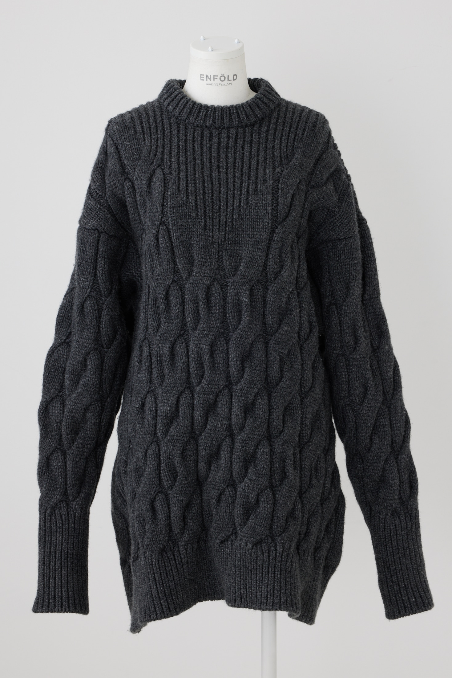 CABLE VASE PULLOVER