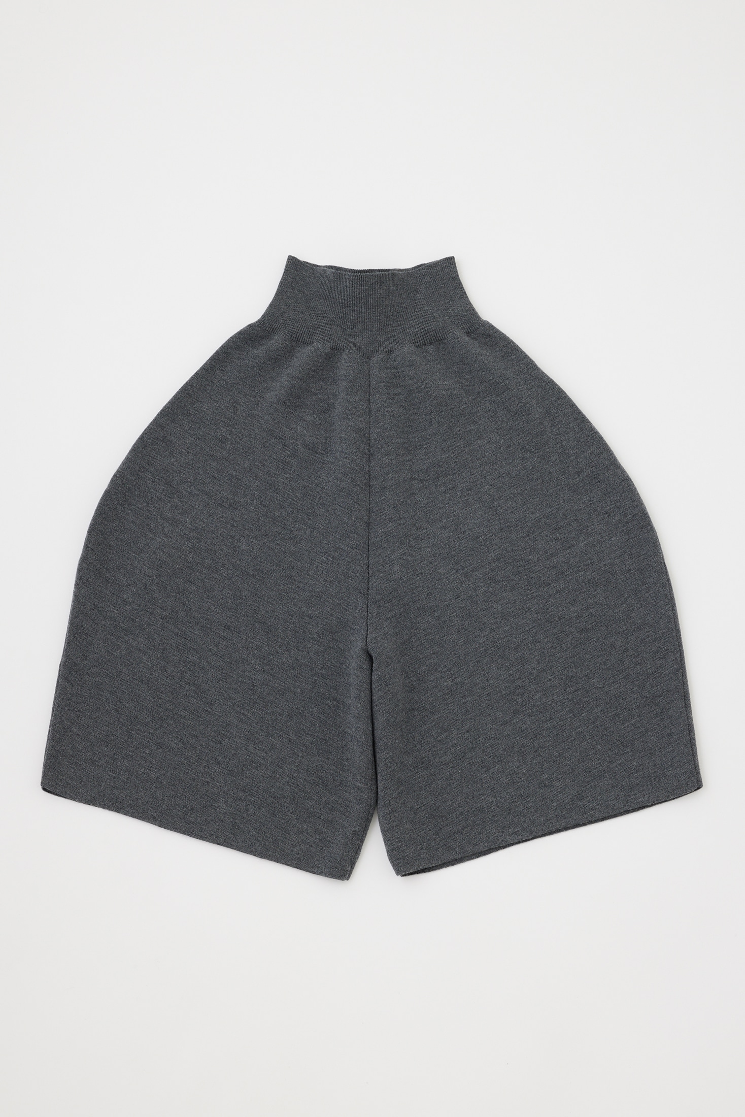 KNIT SHORT-PANTS