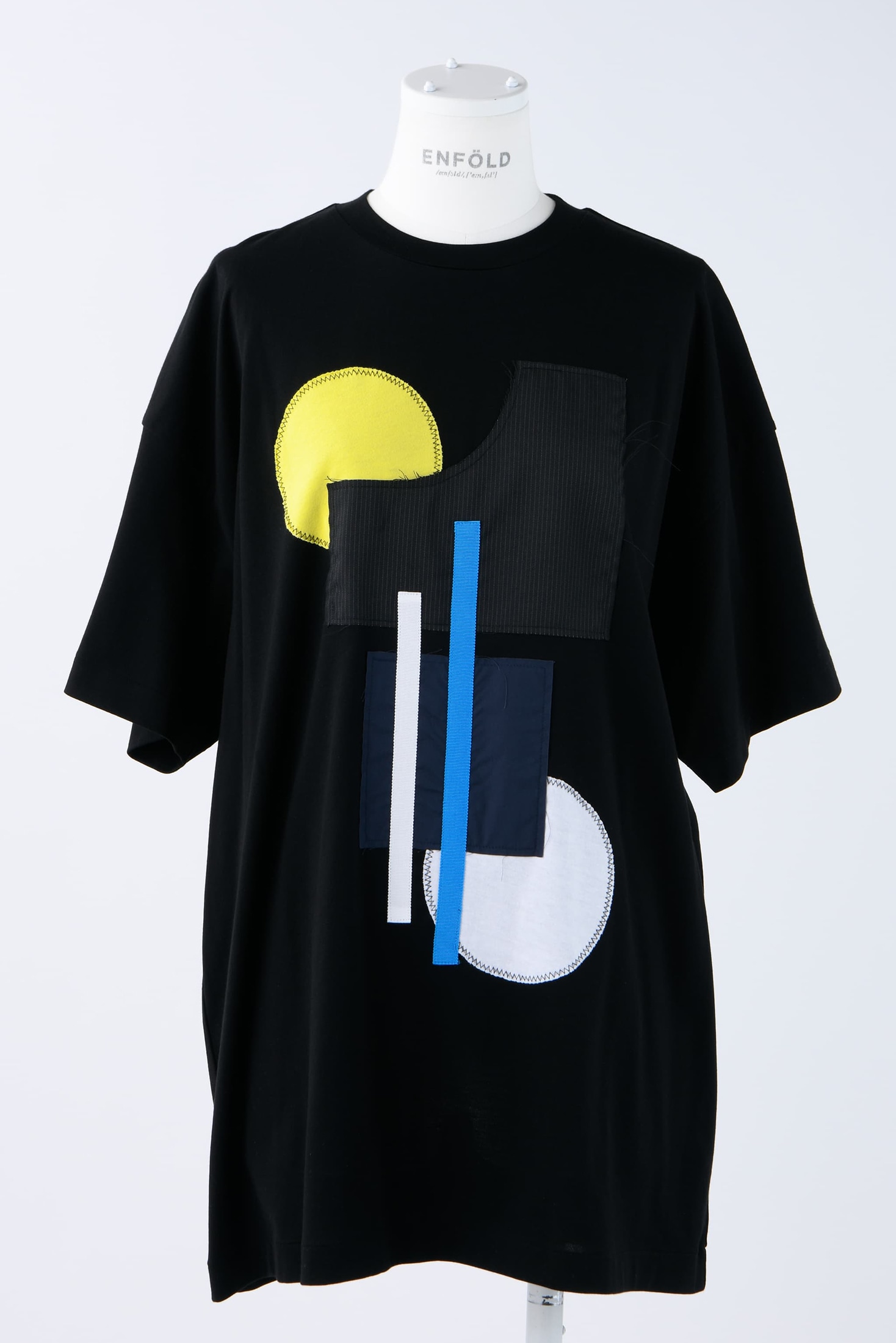 COLLAGE T-SHIRT