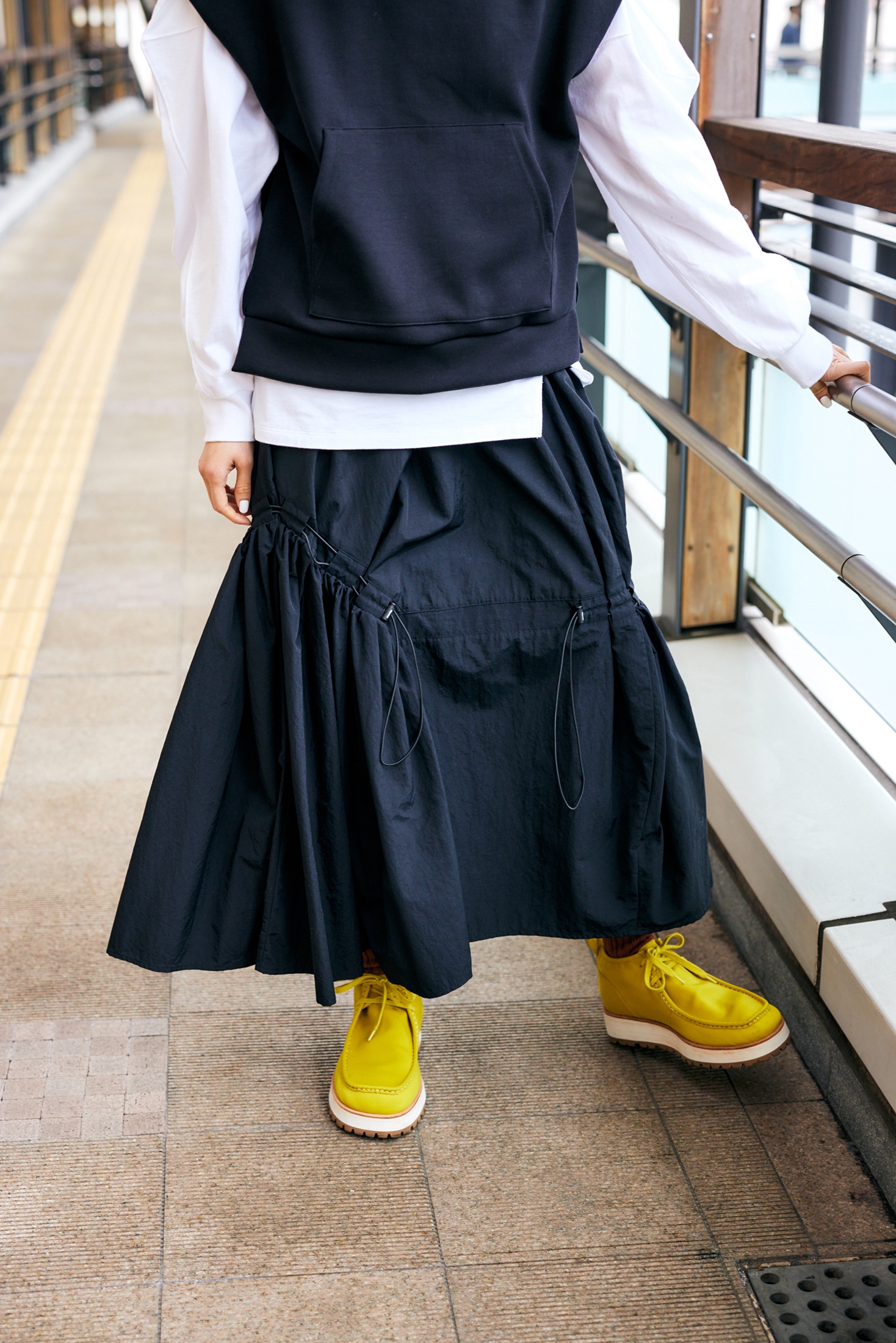 2022新作 Pre Autumn nagonstans asymmetry drawstring skirt - 通販