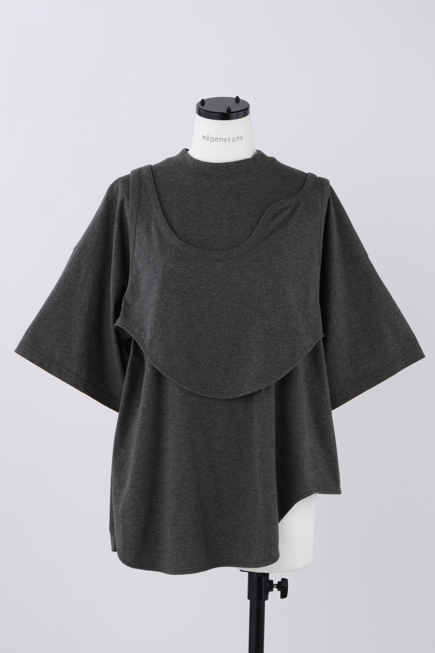 curve hem layered t-shirt