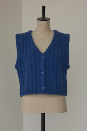 wide rib vest