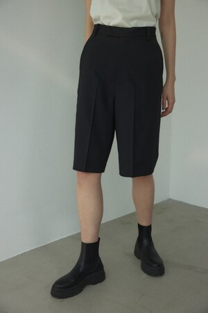 BLACK BY MOUSSY | center press short pants (ショートパンツ ) |SHEL 