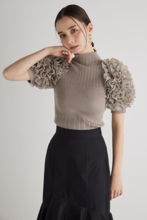 ショルダーフリルknit TOP