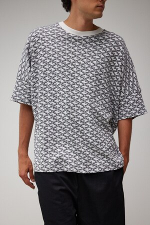 GEOMETRY JACQUARD TOPS