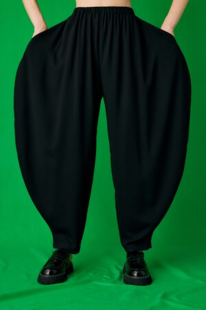 CIRCLE DRAPE PANTS