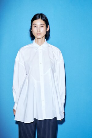 curve-hem shirt｜M｜WHT｜shirts and blouses｜någonstans official