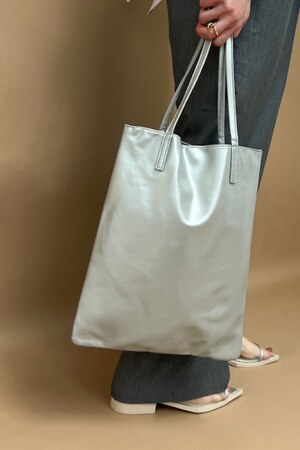 y/m | フラットトートBAG (すべて ) |SHEL'TTER WEBSTORE